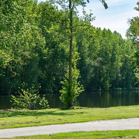 Camping Europarcs Het Amsterdamse Bos Amstelveen Bagian luar foto